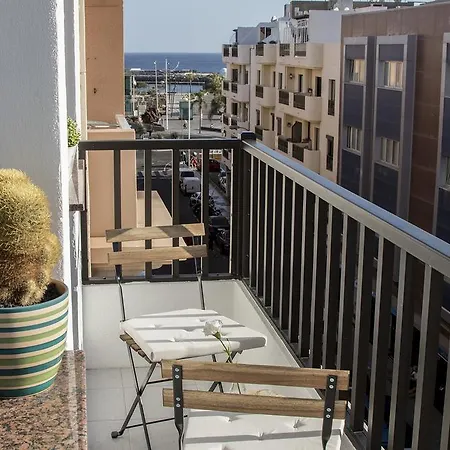 Almirante Vv * Arrecife (Lanzarote)