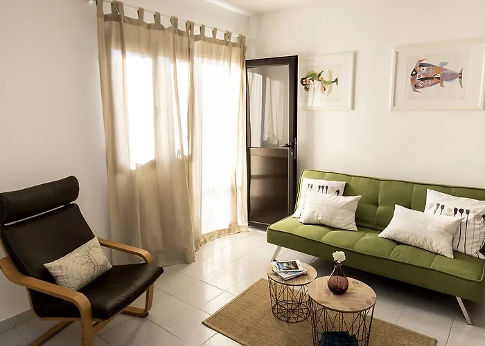 Apartament Almirante Vv *